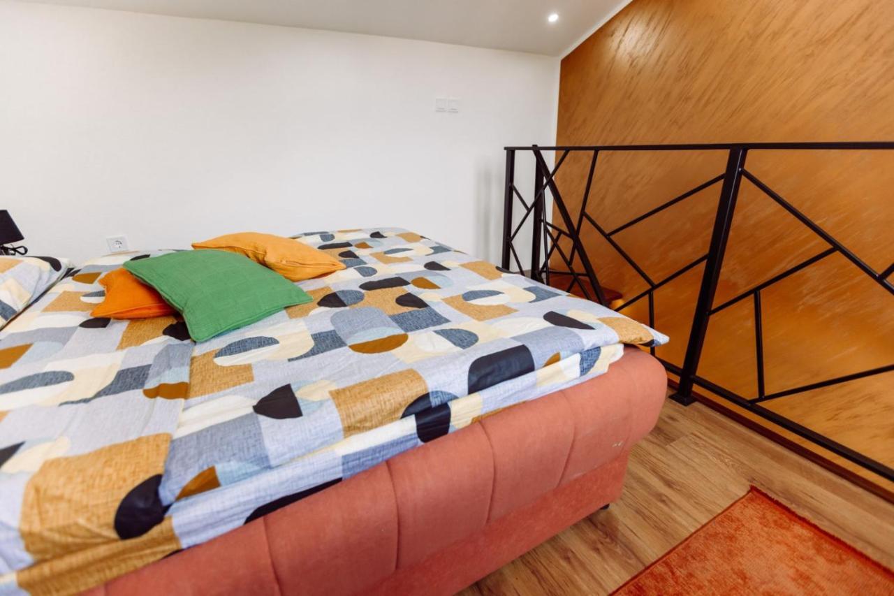 Aria Apartment Цетине Екстериор снимка