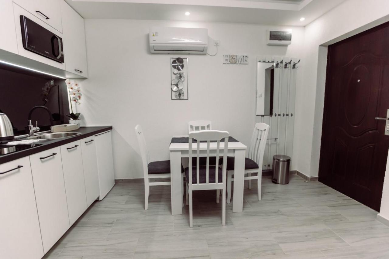 Aria Apartment Цетине Екстериор снимка