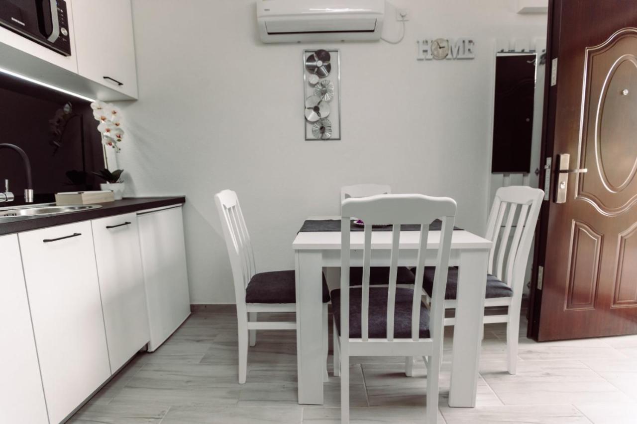 Aria Apartment Цетине Екстериор снимка
